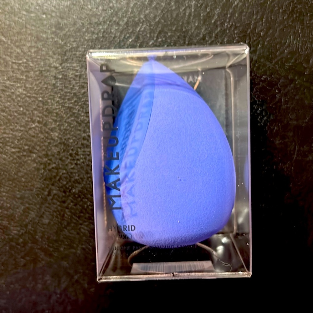 MakeupDrop Silicone Pad + Blending Sponge